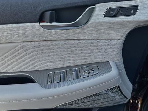 New 2023 Hyundai Palisade Calligraphy image 8