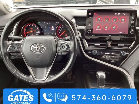 Used 2023 Toyota Camry XSE image 15