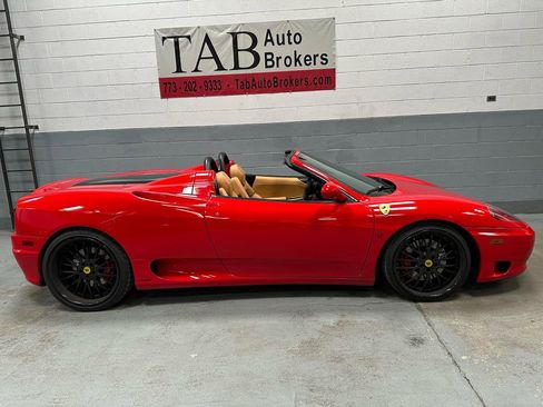 Used 2001 Ferrari 360 Spider image 2