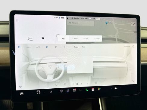 Used 2018 Tesla Model 3 Long Range image 17