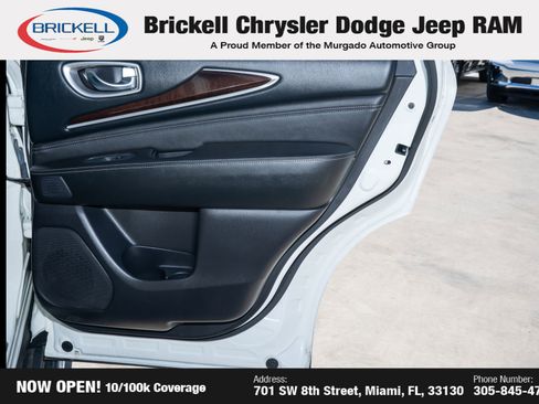 Used 2017 INFINITI QX60 Base w/ Deluxe Technology Package image 15