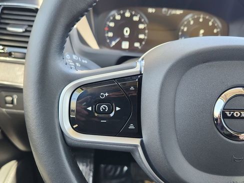 Used 2022 Volvo XC90 T6 Inscription w/ Advanced Package AWD/4WD image 16