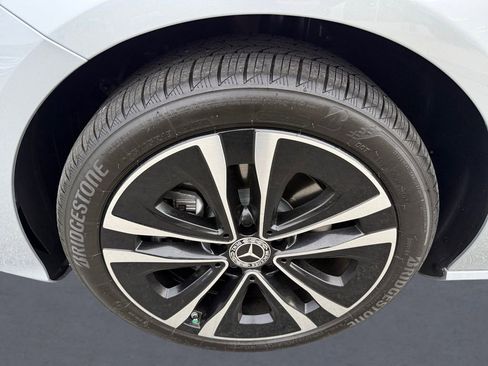 Certified 2025 Mercedes-Benz CLA 250 4MATIC image 8