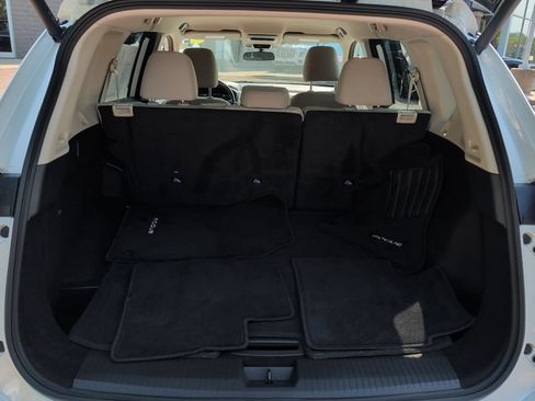 Used 2025 Nissan Rogue SV AWD/4WD image 21