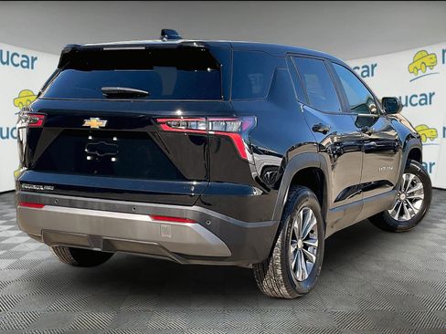 Used 2025 Chevrolet Equinox LT image 6