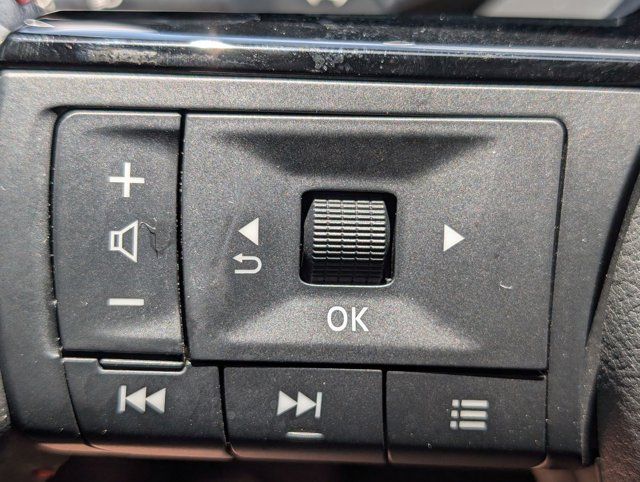 Used 2025 Nissan Kicks SR w/ Illumination Package AWD/4WD image 20