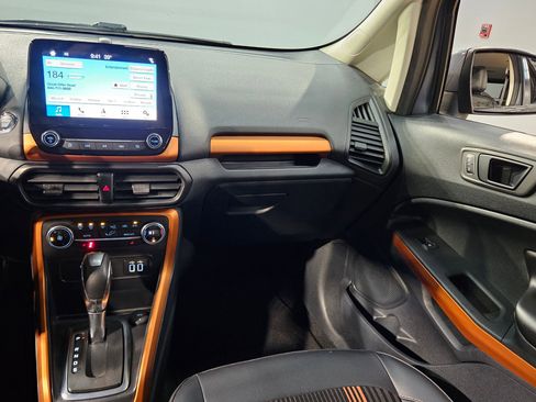Used 2018 Ford EcoSport SES image 11