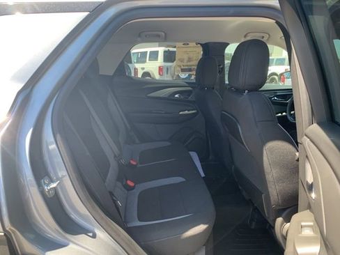 Used 2026 Chevrolet TrailBlazer LT w/ Driver Confidence Package image 12