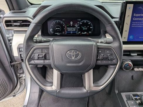 Used 2024 Toyota Tacoma TRD Off-Road AWD/4WD image 14