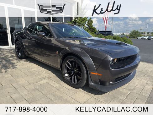 Used 2021 Dodge Challenger R/T Scat Pack RWD image 1