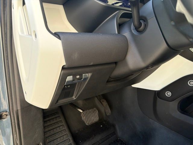 Used 2020 Land Rover Defender 110 SE AWD/4WD image 20