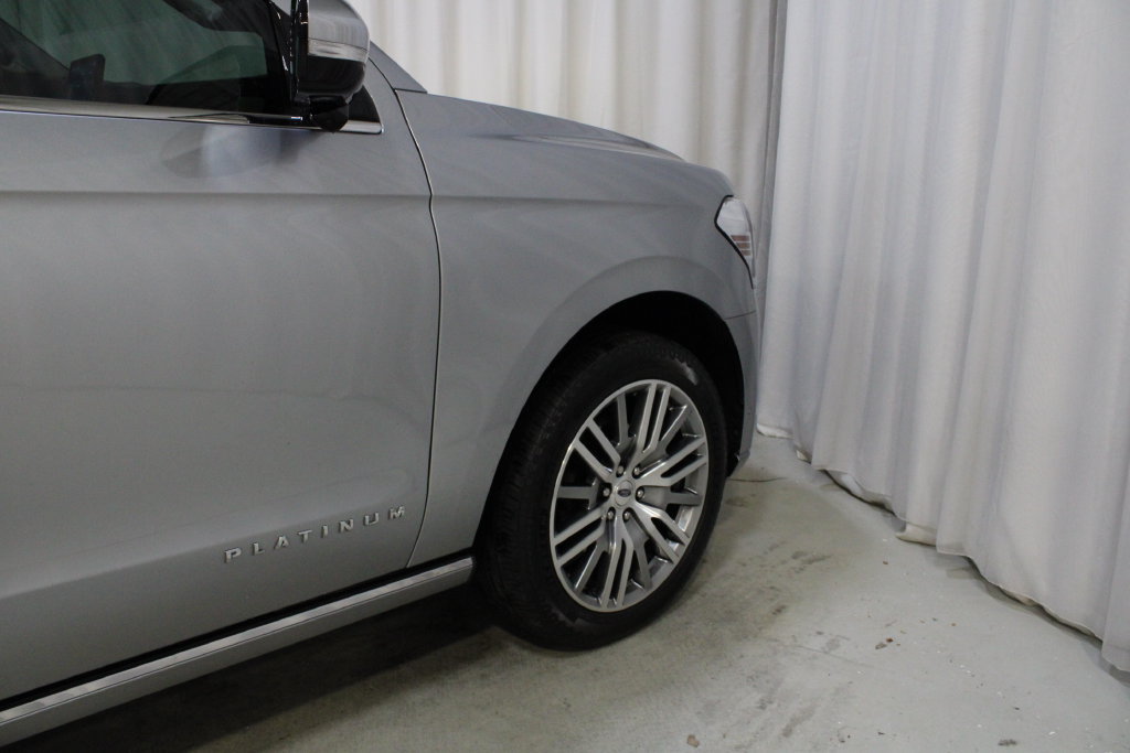 Used 2024 Ford Expedition Max Platinum AWD/4WD image 29