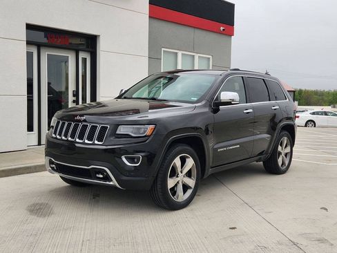 Used 2014 Jeep Grand Cherokee Overland w/ Trailer Tow Group IV RWD image 2