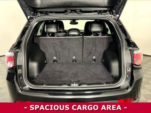 Used 2024 Jeep Compass Latitude AWD/4WD image 35