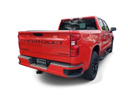 Used 2024 Chevrolet Silverado 1500 Custom w/ Turbomax Blackout Package RWD image 4