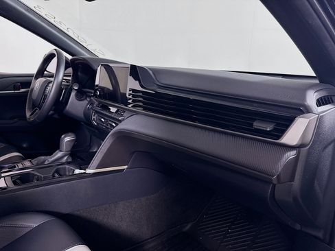 Certified 2025 Toyota Camry SE w/ Convenience Package image 26