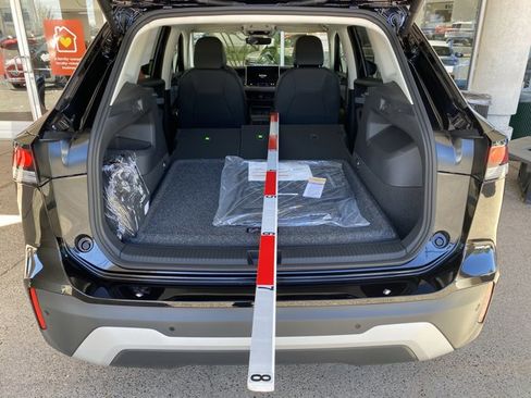 New 2026 Volkswagen Tiguan SE AWD/4WD image 19