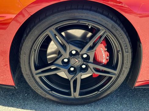 Used 2020 Chevrolet Corvette Stingray Preferred Cpe w/ 2LT Preferred Equipment Group RWD image 10