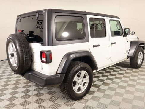 Used 2020 Jeep Wrangler Unlimited Sport S image 19