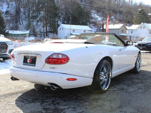 Used 2005 Jaguar XK8 XK8 2dr Convertible image 8