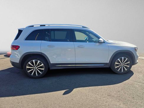 Certified 2023 Mercedes-Benz GLB 250 image 2