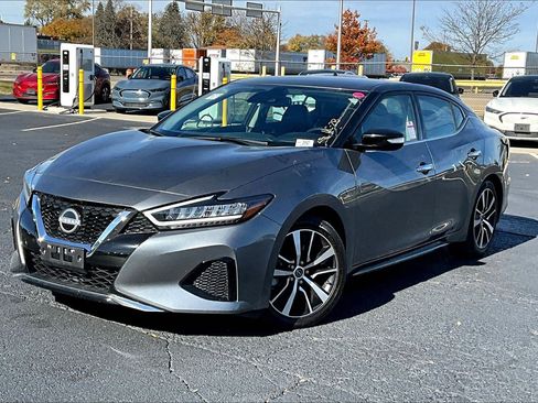 Used 2023 Nissan Maxima SV w/ Floor Mat Group image 7