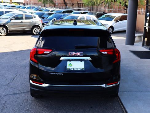 Used 2020 GMC Terrain SLT w/ Preferred Package FWD image 10