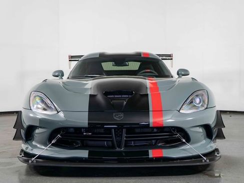 Used 2017 Dodge Viper GTC w/ ACR Package image 3