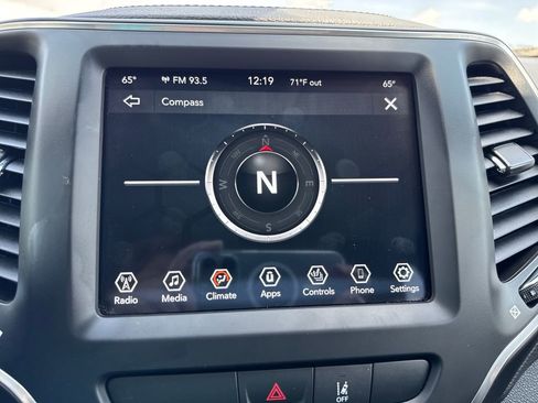 Used 2022 Jeep Cherokee Latitude Lux AWD/4WD image 29