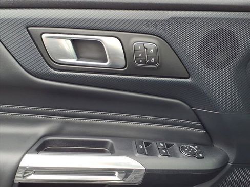 Used 2024 Ford Mustang GT Premium image 23