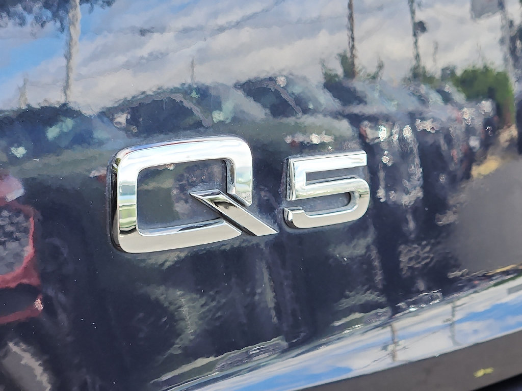 Used 2019 Audi Q5 2.0T Premium Plus w/ Premium Plus Package AWD/4WD image 29