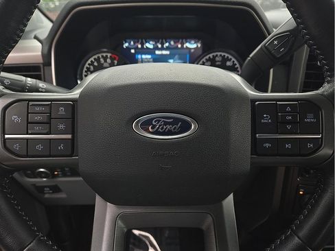 Used 2022 Ford F150 XLT w/ Equipment Group 302A High AWD/4WD image 19