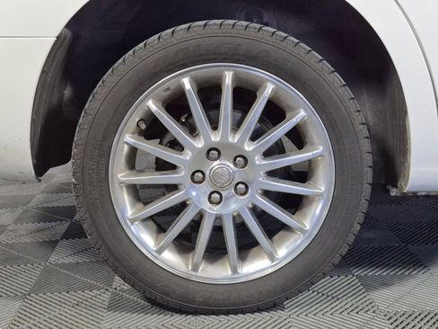 Used 2008 Chrysler PT Cruiser Limited FWD image 25