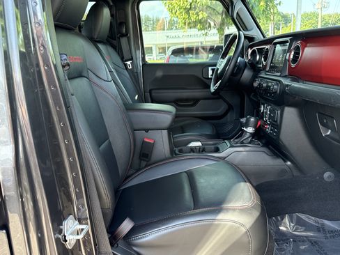 Used 2023 Jeep Gladiator Rubicon w/ LED Lighting Group AWD/4WD image 28