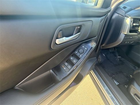 Certified 2025 Nissan Rogue SV image 13