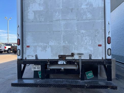 Used 2019 Ford E-350 and Econoline 350 Super Duty w/ Power Windows & Locks Group image 4