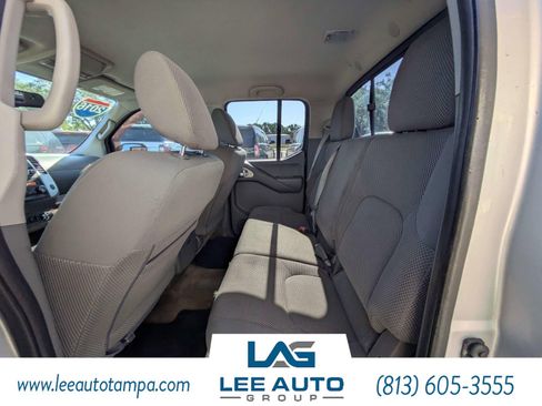 Used 2016 Nissan Frontier SV w/ SV Value Truck Package RWD image 13