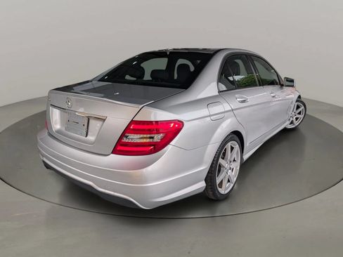 Used 2014 Mercedes-Benz C 250 Sedan image 5