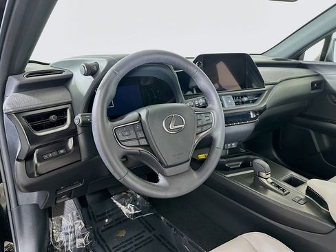 Used 2025 Lexus UX 300h AWD w/ Accessory Package (Z1) image 9