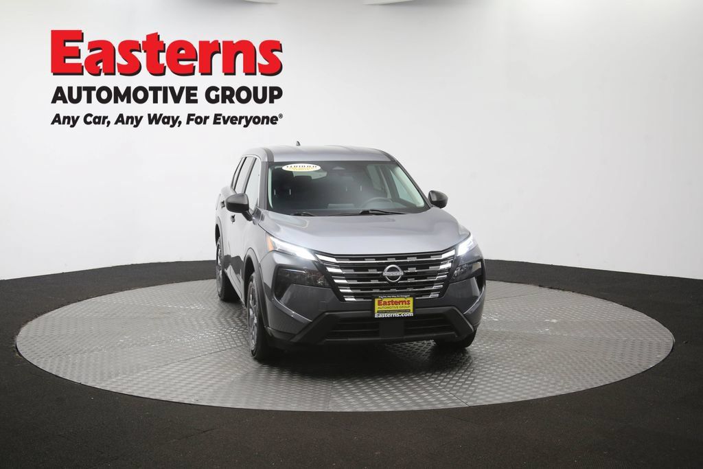 Used 2024 Nissan Rogue S AWD/4WD image 52
