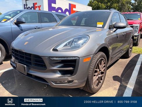 Used 2018 Porsche Macan GTS AWD/4WD image 2