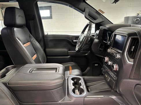 Used 2019 GMC Sierra 1500 AT4 w/ AT4 Premium Package AWD/4WD image 22