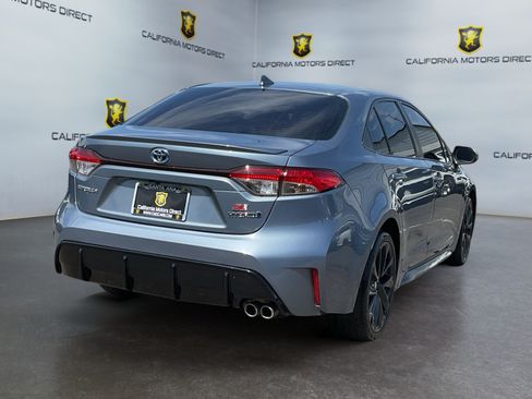 Used 2024 Toyota Corolla SE w/ SE Package FWD image 5