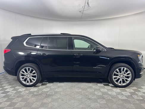 New 2026 GMC Acadia Denali w/ Super Cruise Package image 4