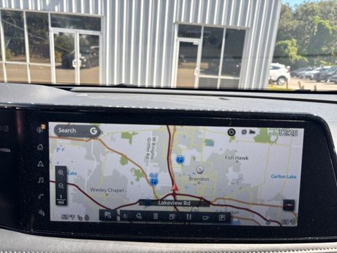 Used 2024 Nissan Ariya AWD image 20