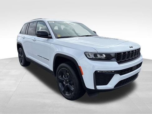 New 2026 Jeep Grand Cherokee Limited AWD/4WD image 3