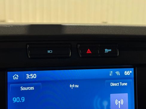 Used 2022 Ford F150 XLT AWD/4WD image 35