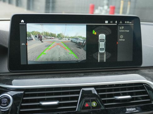 Certified 2023 BMW 540i w/ Executive Package image 24