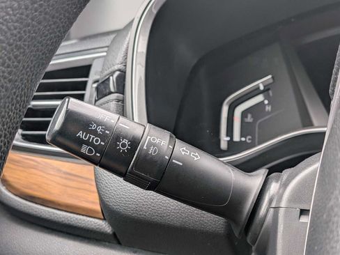 Used 2020 Honda CR-V EX image 27