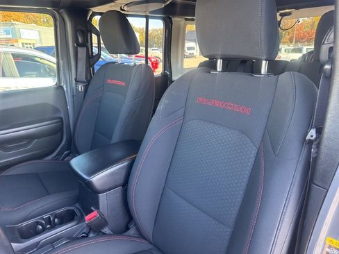 Used 2021 Jeep Wrangler Unlimited Rubicon image 24